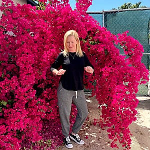 Angela Kinsey