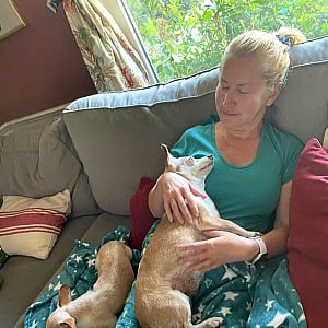 Angela Kinsey