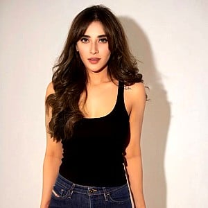 Angela Krislinzki
