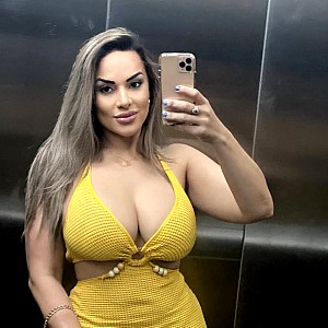 Angela Ribas