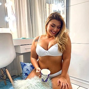 Angelica Oliveira