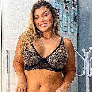Angelica Oliveira