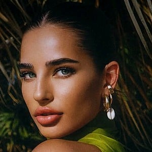 Angelika Bahar