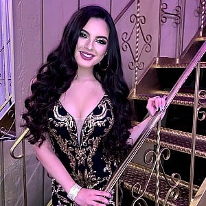 Angelina Angulo