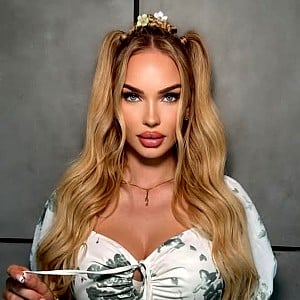 Angelina Valton