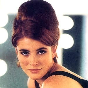 Angie Everhart