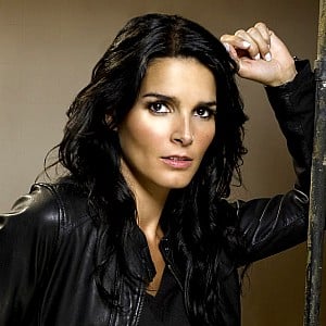 Angie Harmon