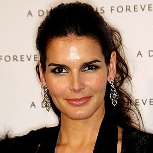 Angie Harmon