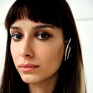 Ania Leon