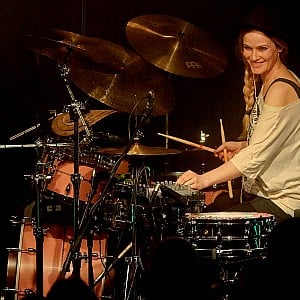 Anika Nilles