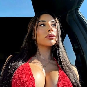Anika Vonb