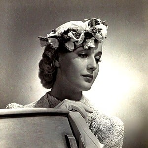 Anita Louise