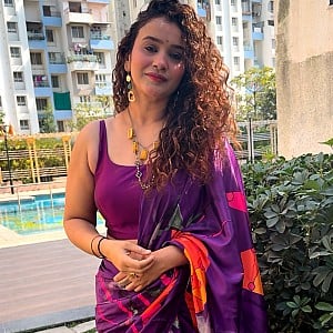Anju Curly
