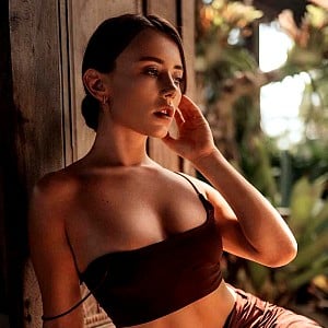 Anna Arilaviee