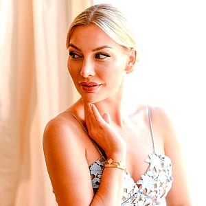 Anna Bey