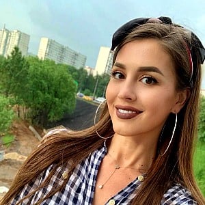 Anna Buzova