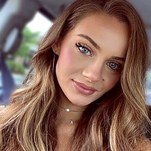 Anna Jay