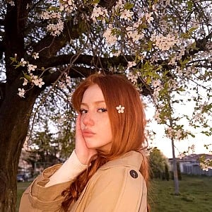 Anna Mukha