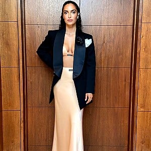 Anna Shaffer