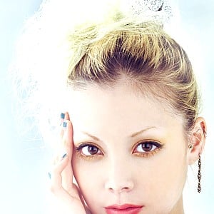 Anna Tsuchiya