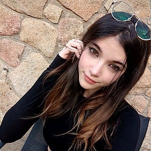 AnnaBlue