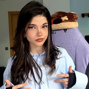 AnnaBlue