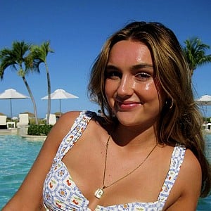 Annabelle Gesson
