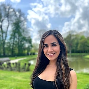 Annahita Esmailzadeh