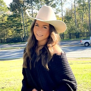 Annaleigh Wright