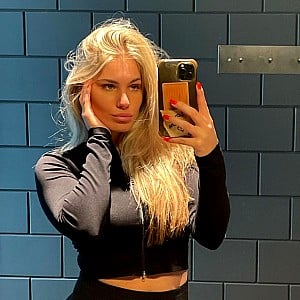 Annazarina Tijhuis