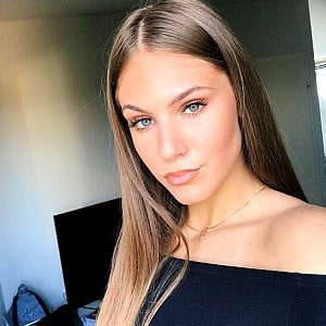 Annazarina Tijhuis