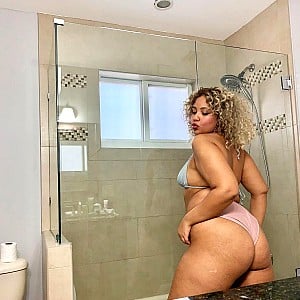 Annchristine Velazquez