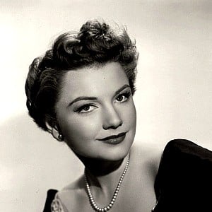 Anne Baxter