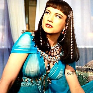Anne Baxter