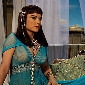 Anne Baxter