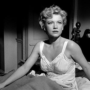 Anne Baxter