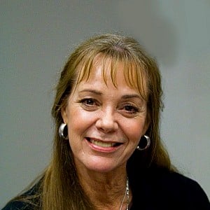 Anne Lockhart
