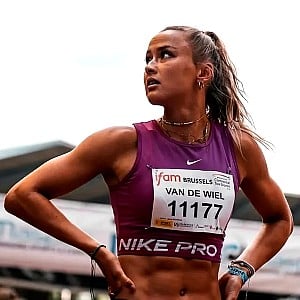 Anne Van De Wiel