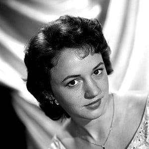 Anne Whitfield