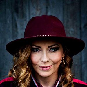 Anneke van Giersbergen