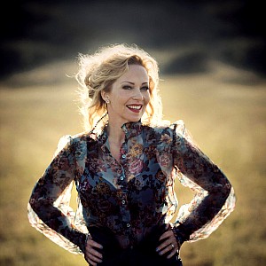 Anneke van Giersbergen