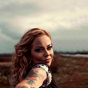 Anneke van Giersbergen