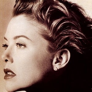 Annette Bening