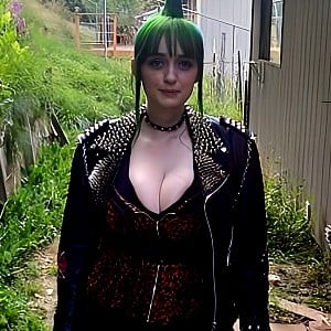 Annie Christ