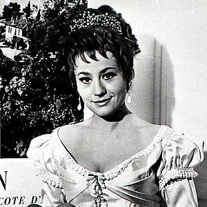 Annie Girardot