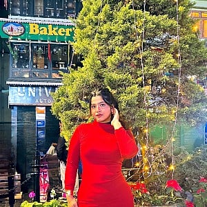 Annie Sharma Pharma