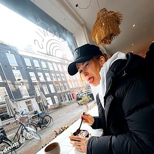 Antoinette De Jong