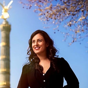 Antonia Yamin