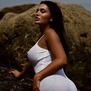 Anya Anechkam