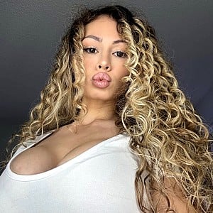 Ariana Lively